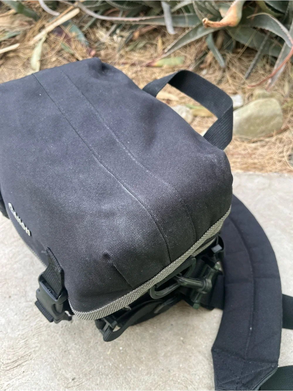 CANON | Black Camera Shoulder Bag